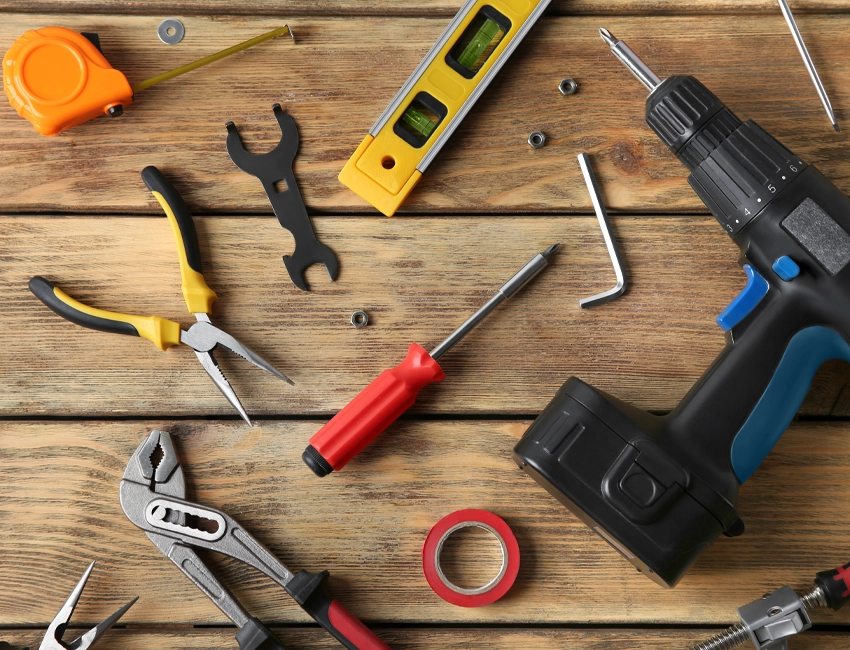 5 Must Have Power Tools & Where To Use Them